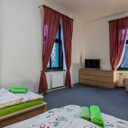 Hotel*** Cesky Dum Chomutov Esterno foto