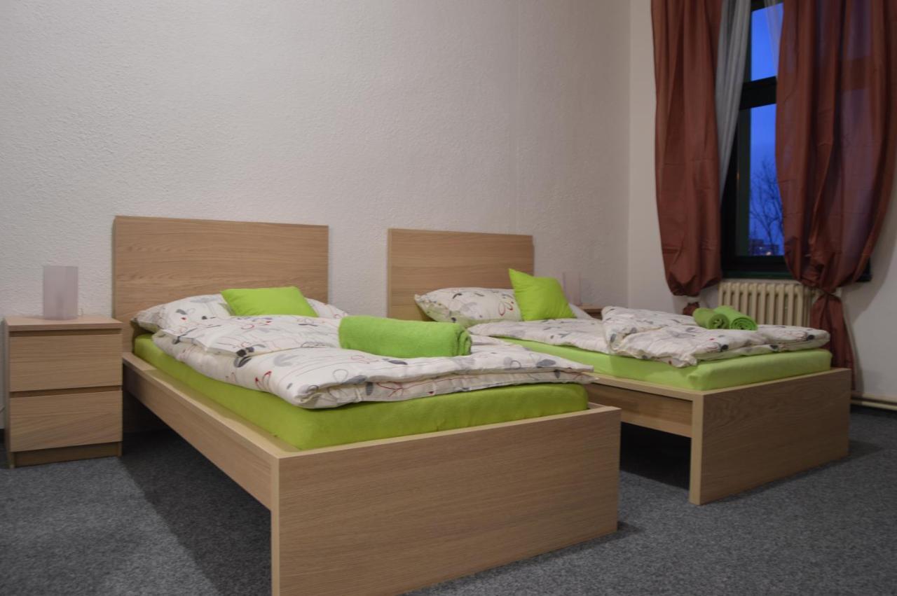 Hotel*** Cesky Dum Chomutov Esterno foto